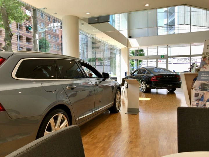 �{���{�E�J�[�Y���l����