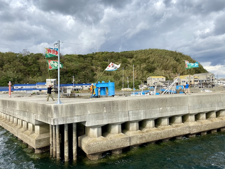 伊吹島 真浦港