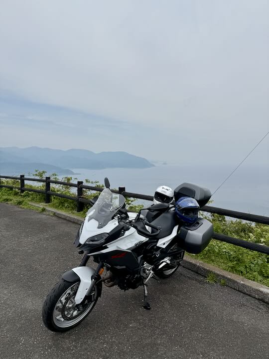 s䖦