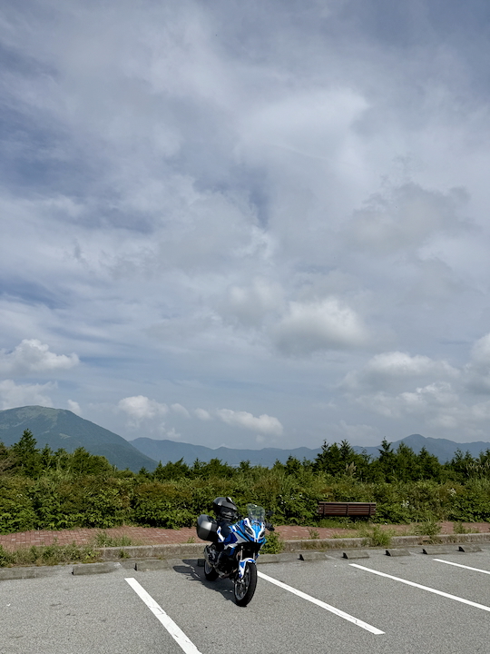 厺RW]
