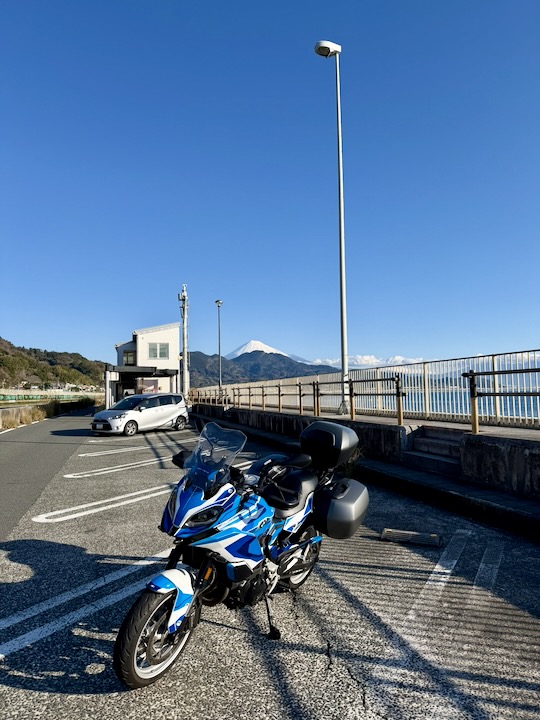 �R��p�[�L���O�G���A